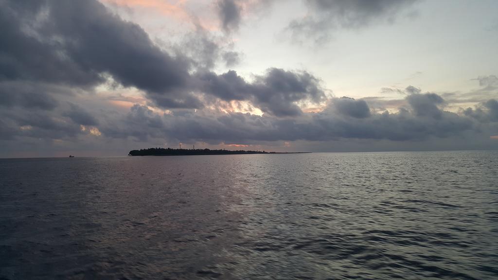 Fulhadhoo Inn Екстериор снимка